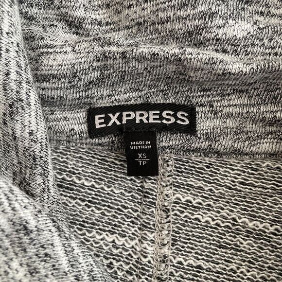 Express Sweater Womens Extra Small Heather Grey Cropped Full Zip Mock Neck* - Picture 2 of 13